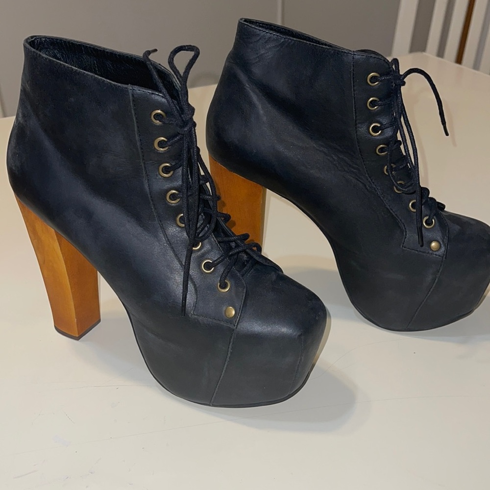 Jeffrey Campbell Litas